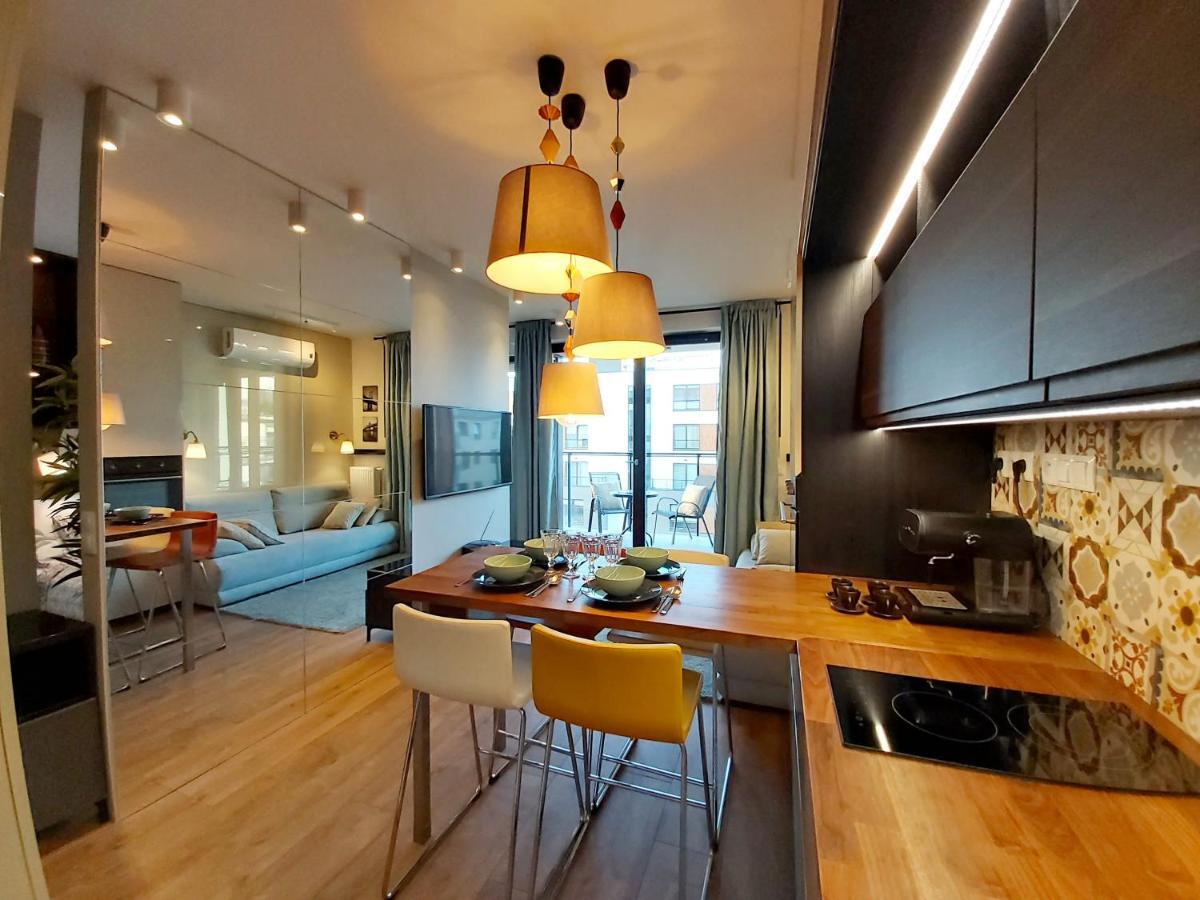 Siedmiogrodzka - Most Handy Location, Aircon & Garage Free Varsovia Exterior foto