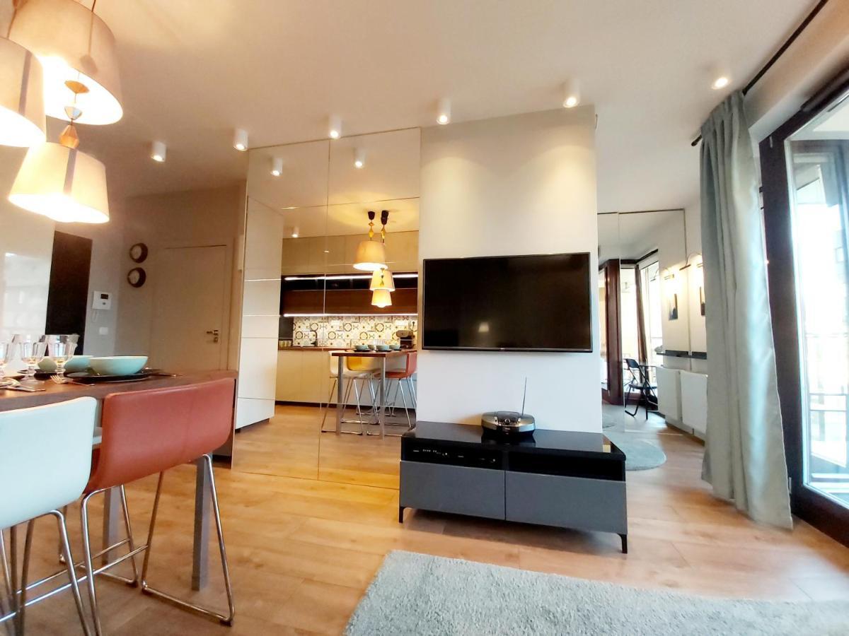 Siedmiogrodzka - Most Handy Location, Aircon & Garage Free Varsovia Exterior foto